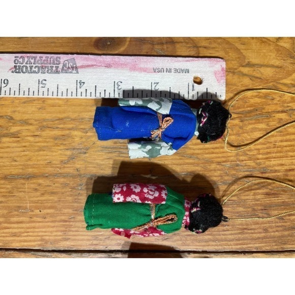 Set of 4 Beautiful handmade cloth Asian dolls. ornaments. Christmas ornaments. - Picture 5 of 6